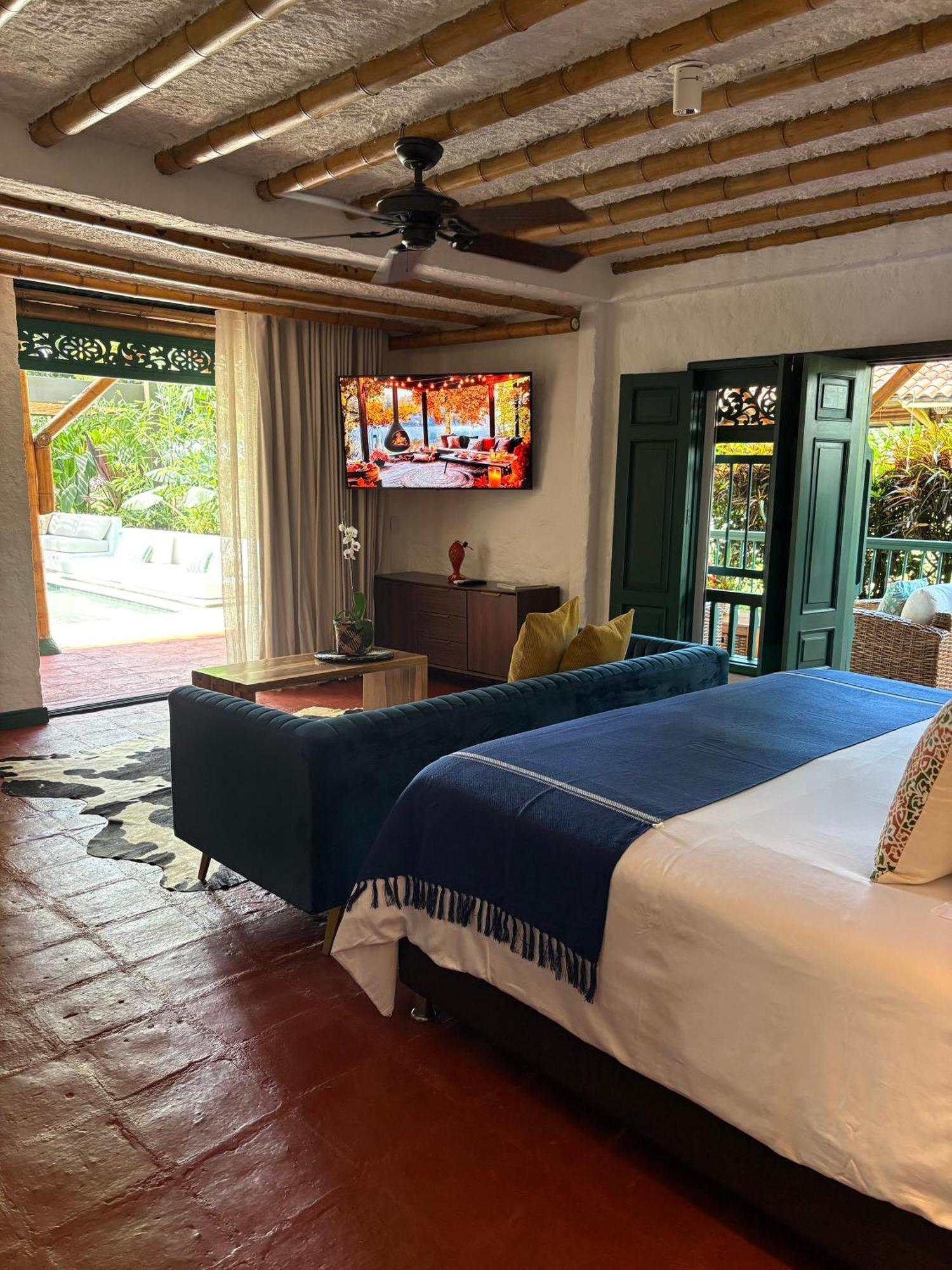 Hacienda Bambusa El Caimo