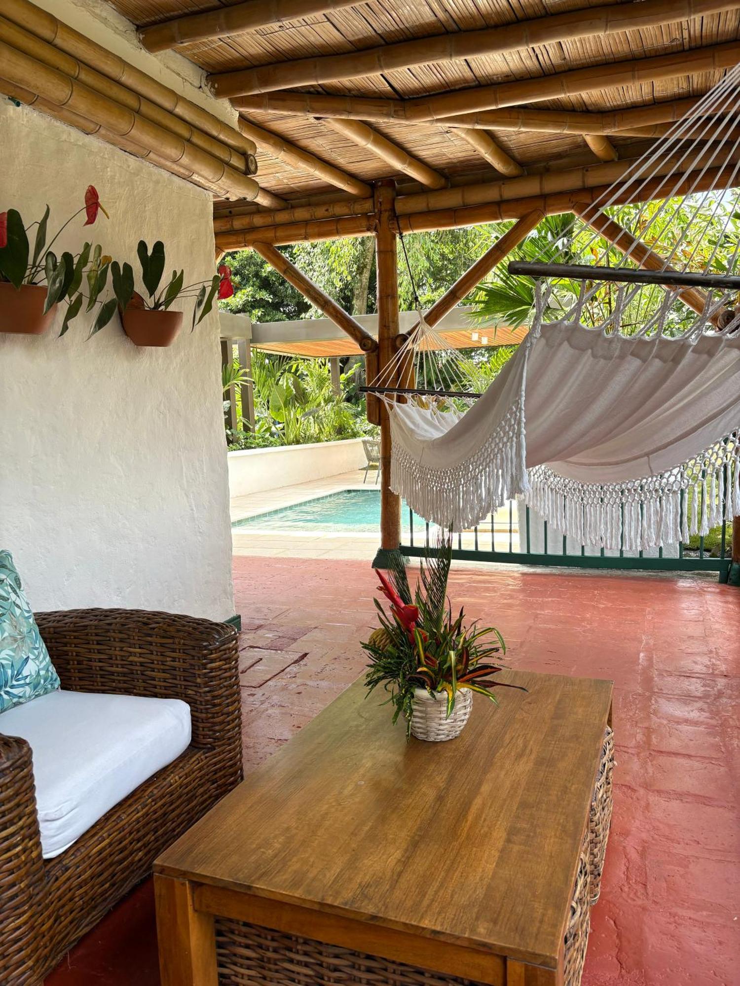 Hotel Hacienda Bambusa El Caimo